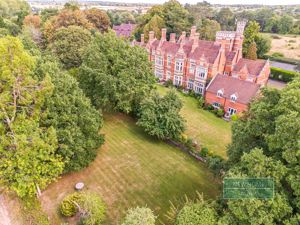 Photo 35- click for photo gallery